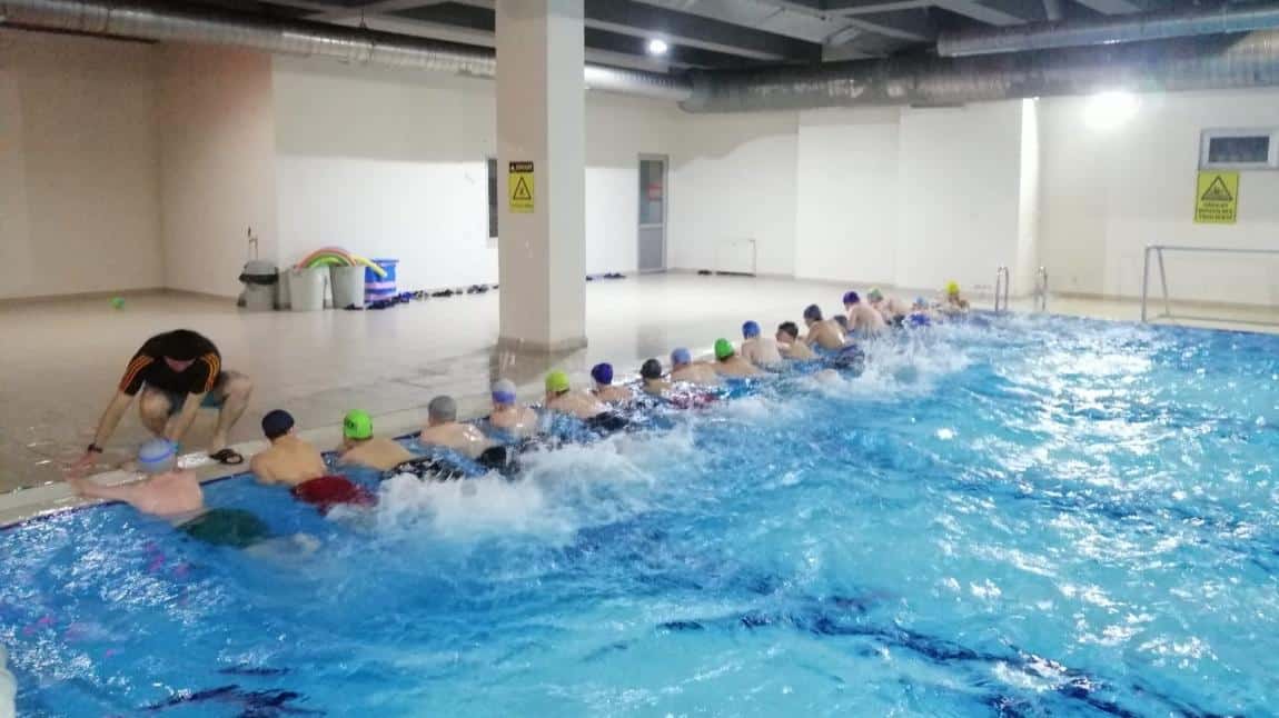 Yüzme Eğitimlerimiz